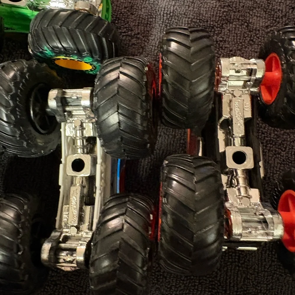 5 Hot Wheels Monster Truck Toy lot. Multicolors.
